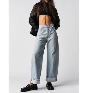 Citizens of Humanity Ayla Baggy Jeans in Freshwater blue color.